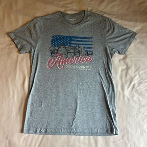 Rural King “America God’s Country” Tee – Size Medium